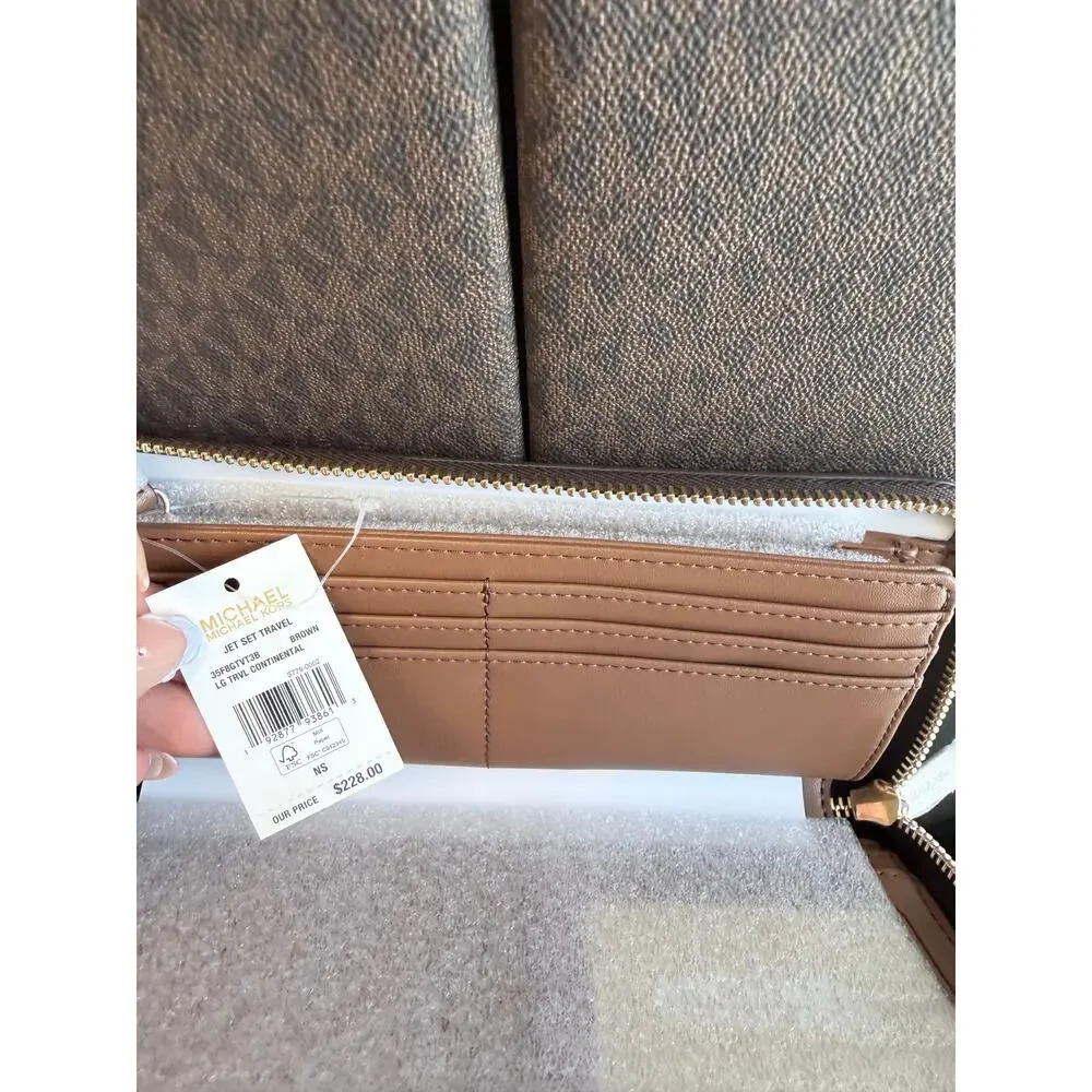 MICHAEL KORS Tote and Wallet Bundle NWT